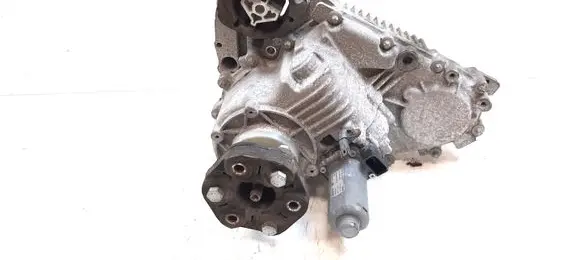 BMW X5 E70 Gearbox transfer box case 7574777 7325499 0130008507