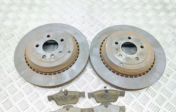 Mercedes-Benz GL X164 Rear brake disc