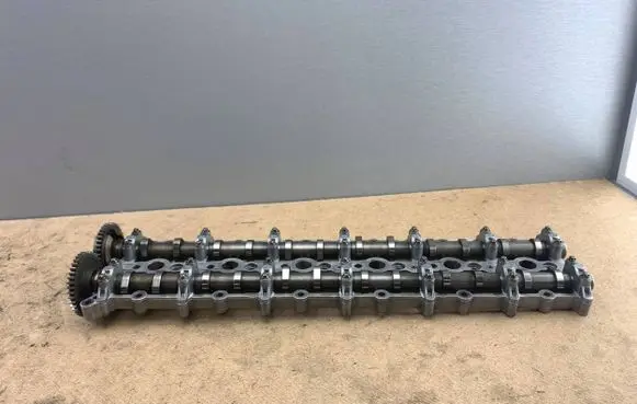 BMW 7 F01 F02 F03 F04 Camshaft 7800044 11317800044 11318575439