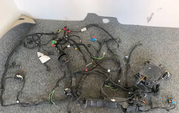 Toyota Proace Engine installation wiring loom 