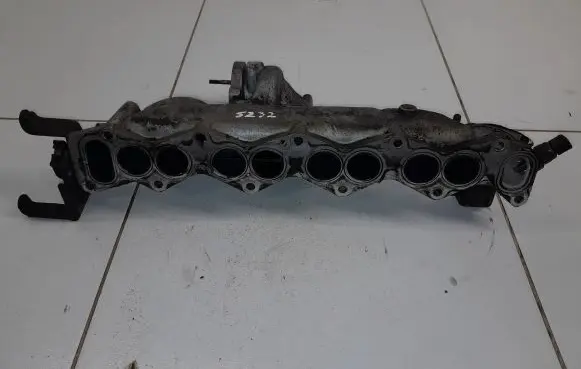 Hyundai Santa Fe Intake manifold NOCODE