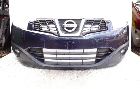 Nissan Qashqai Front bumper hip