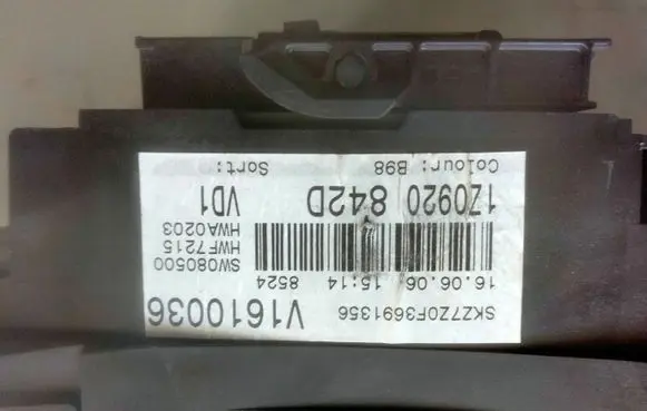 Skoda Octavia Mk2 (1Z) Speedometer (instrument cluster) 1Z0920842D V1610036 SKZ7Z0F3691356