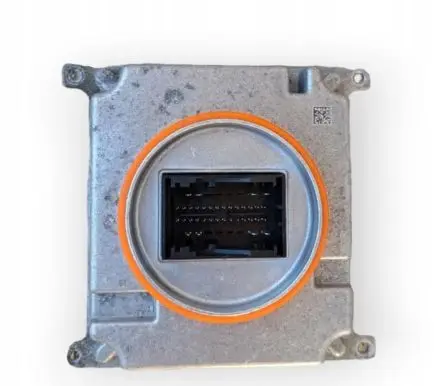 Volkswagen Golf VII Voltage converter/converter module 7P5941591AH