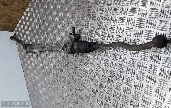 Toyota Auris 150 Steering rack f8000009228