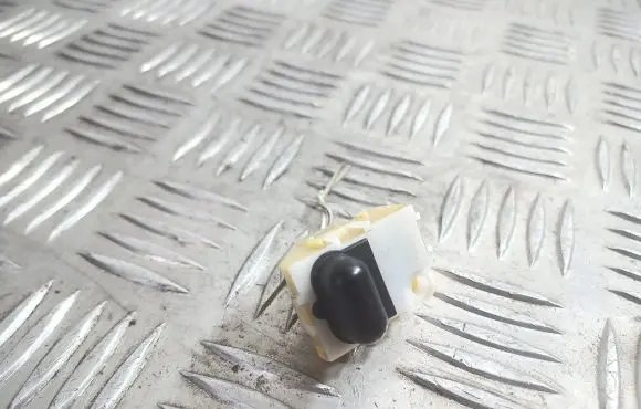 Audi A4 S4 B5 8D Sun solar sensor 8D0907539