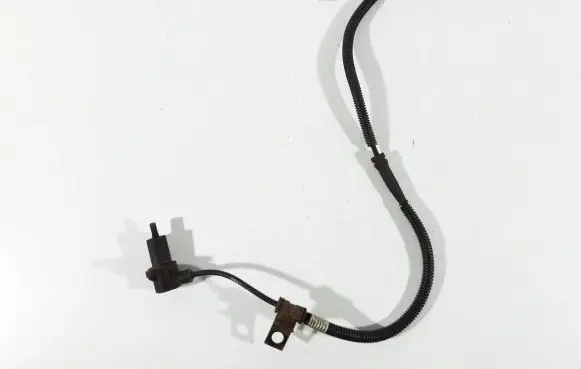 KIA Sorento ABS brake wheel speed sensor 956713E000