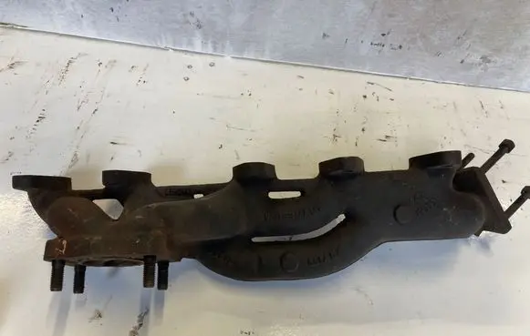 Audi 200 Exhaust manifold 036129