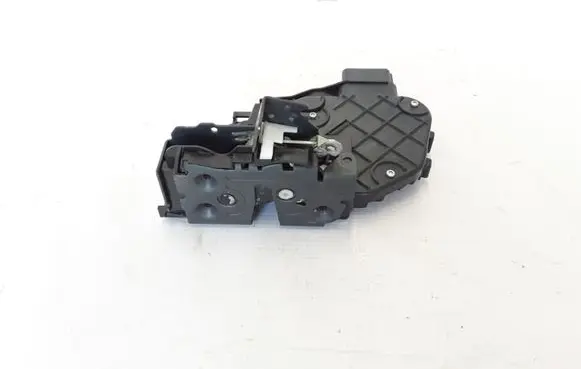 Volvo XC60 Front door lock