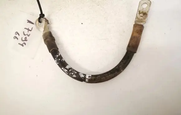 Volkswagen PASSAT B6 Positive cable (battery)