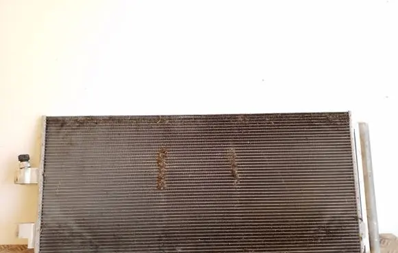 Volvo XC40 A/C cooling radiator (condenser) P31439781 P32339281
