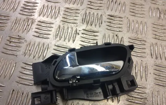Peugeot RCZ Front door interior handle 9660525480 9685950377