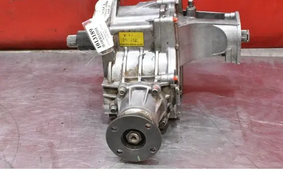 Gearbox transfer box case