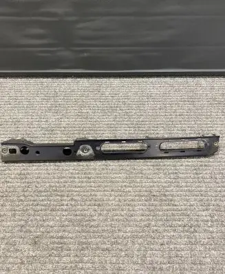 Land Rover Range Rover Sport L494 Fender mounting bracket C8C9AT8143