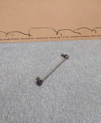 Volkswagen Arteon Shooting Brake Front anti-roll bar/stabilizer link 5Q0411315A 5Q0.411.315.A