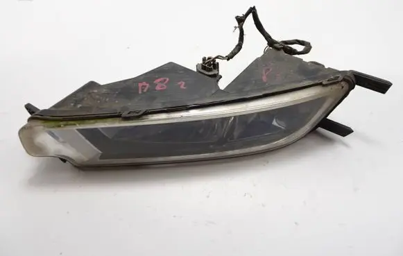 Volkswagen PASSAT B8 Front fog light 3G0941662J 0118391200390231 1NA01183912