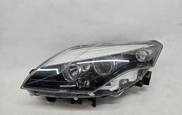 Renault Laguna III Headlight/headlamp 260605873R