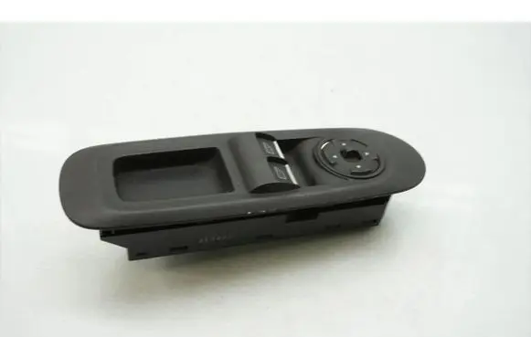 Ford Mondeo Mk III Electric window control switch 7S7T-14A132-CB