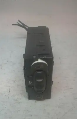 Renault Megane I Headlight level height control switch 7700434989