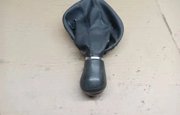 Gear lever shifter trim leather/knob