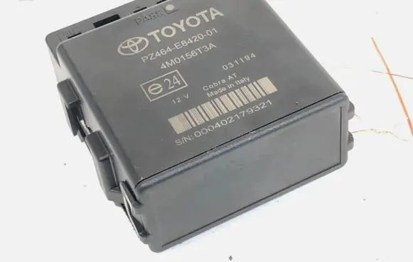 Toyota Corolla E120 E130 Parking PDC control unit/module 4M0156T3A