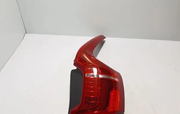 Volvo XC90 Rear/tail lights 32228827