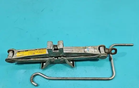 Toyota Corolla Verso E121 Lift Jack 0911120110 IMPRK1608193