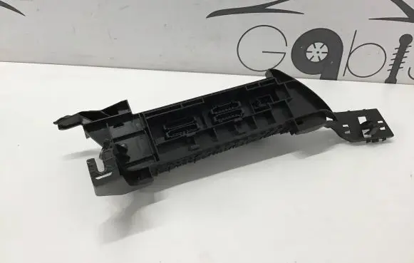 Mercedes-Benz GLS X166 Fuse module A1665402350
