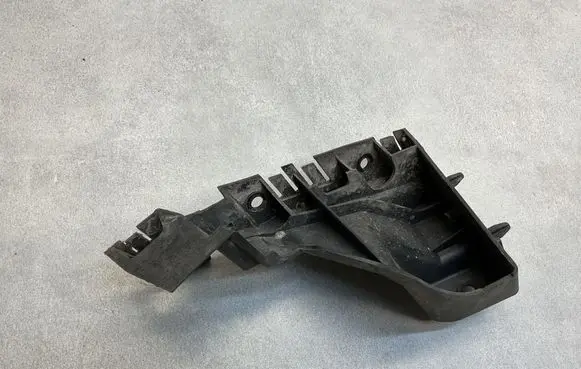 Audi Q5 SQ5 Front bumper mounting bracket 8R0807284C