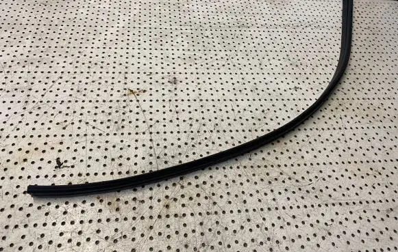 Ligier JS 50 Engine compartment rubber 
