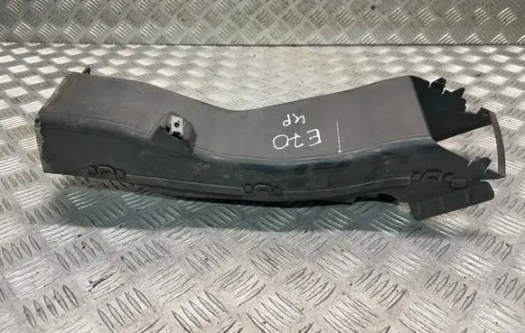 BMW X5 E70 Brake cooling air channel/duct 7222877