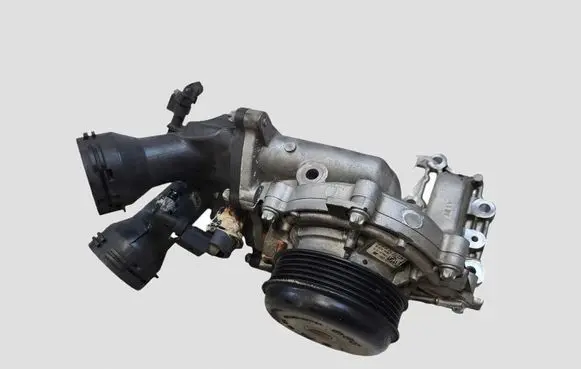 Mercedes-Benz E W213 Water pump A6542010010