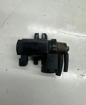 BMW 7 F01 F02 F03 F04 Turbo solenoid valve 70088715