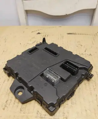 Opel Movano B Comfort/convenience module 0019949781 284B18927R 00101304