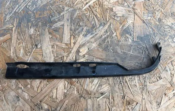 Under headlight/headlamp trim
