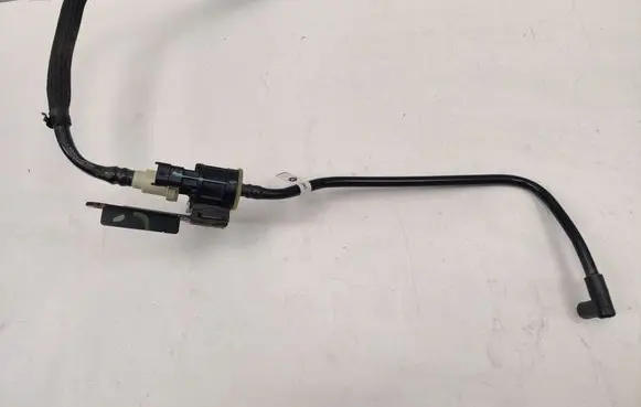 Dodge Durango III Breather valve 04627694AB 973AC 4627694AB