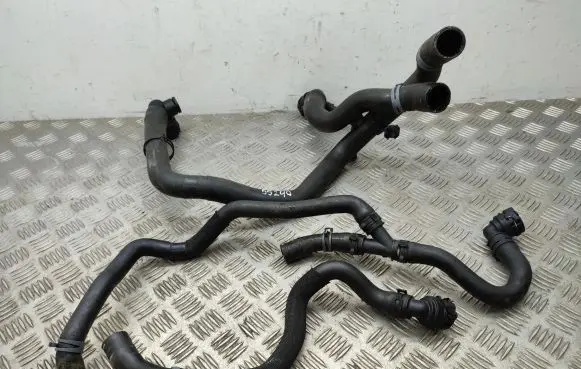 Volkswagen Golf Sportsvan Engine coolant pipe/hose 5Q0122073 5Q0121049