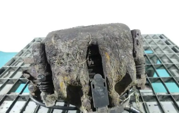 Mercedes-Benz 190 W201 Front brake caliper IMPRK1169684