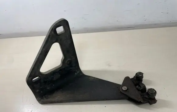 Opel Vivaro Sliding door lower roller guide/hinge 312371J 312371 65709