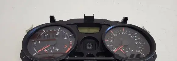 Renault Megane II Speedometer (instrument cluster) 8200408785 35110419 KBAH068815