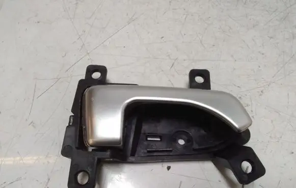 KIA Sportage Front door interior handle 826203U000