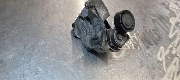BMW 5 E39 A/C compressor mount bracket 64557512556