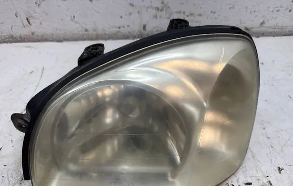 Hyundai Santa Fe Headlight/headlamp