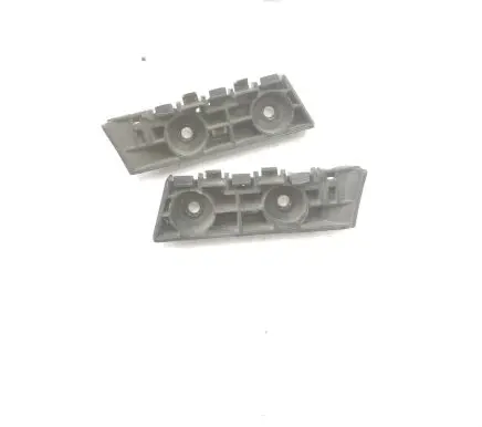 Ford Mustang VI Front bumper mounting bracket FR3B17D959AE FR3B17D958AE