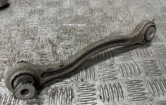 Mercedes-Benz C W204 Rear upper control arm/wishbone