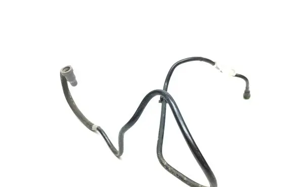 Peugeot 208 Fuel line pipe 9824055180