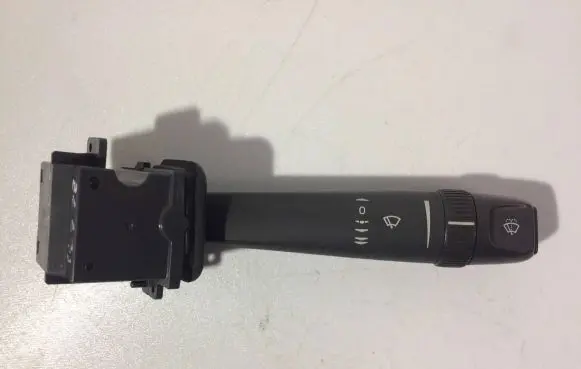 Volvo S60 Wiper control stalk 8691695