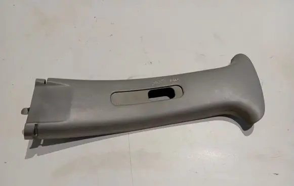 Toyota Yaris (B) pillar trim (top) 731350D020