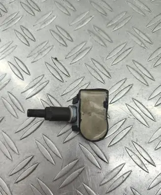 Tesla Model 3 Tire pressure sensor 107481200B