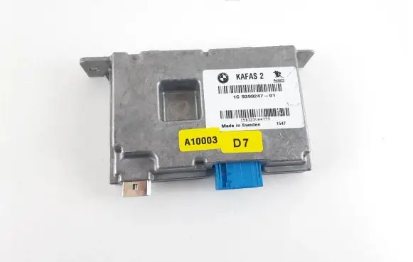 Windshield/windscreen camera